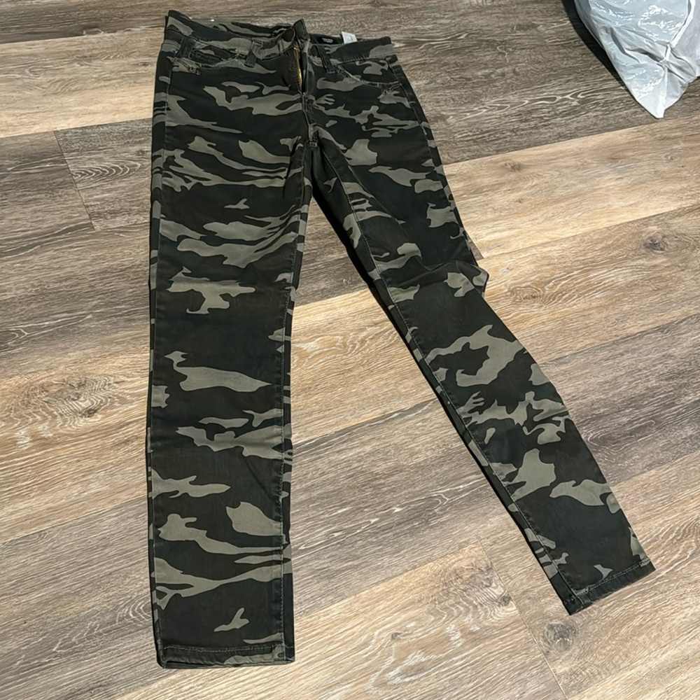 jeans